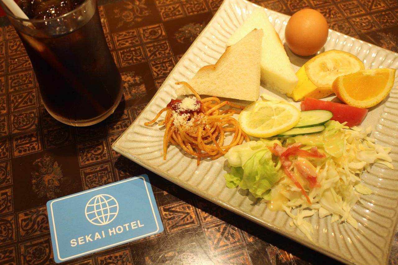 Sekai Hotel Tsuki Osaka Exterior photo